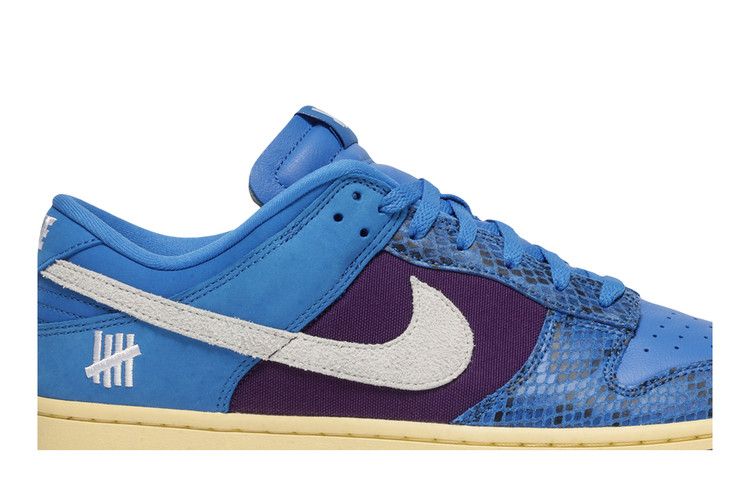 Nike Dunk Low Undefeated 5 On It Dunk vs. AF1