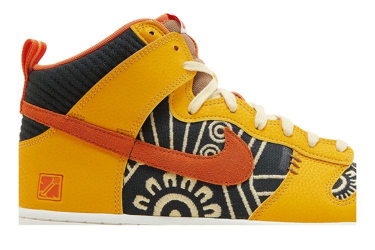 Nike Dunk High PRM Somos Familia