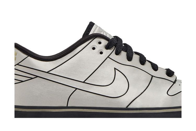 Nike Dunk Low 6.0 SE Delorean DMC-12