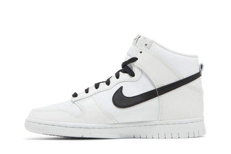 Nike Dunk High Reverse Panda