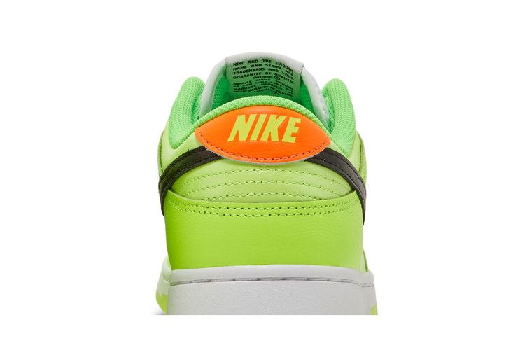 Nike Dunk Low SE Splash Volt